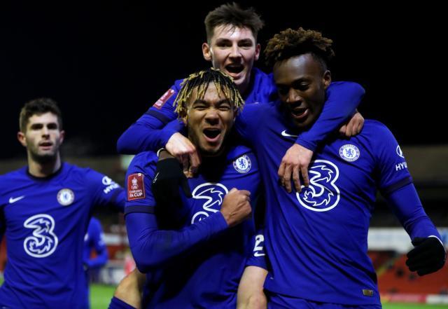 华体会入口-【足总杯】亚伯拉罕疑似越位球 切尔西1比0巴恩斯利